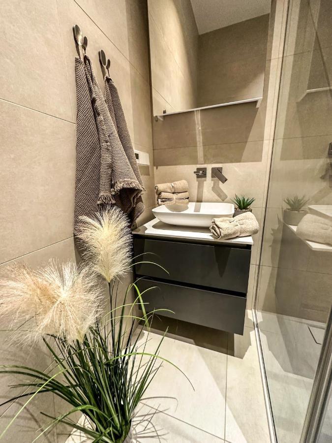 Riga Center - Quiet Studio - 5 Min To Old Town & Nflx Zewnętrze zdjęcie